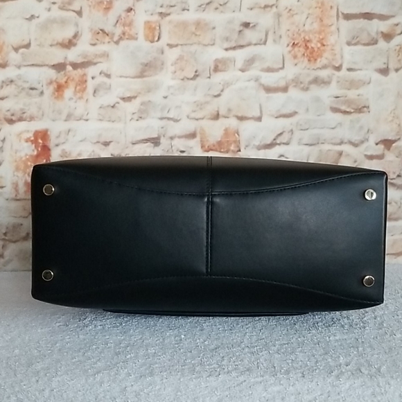 New Michael Kors Cece Ribbon Chain Leather Tote - Picture 6 of 11